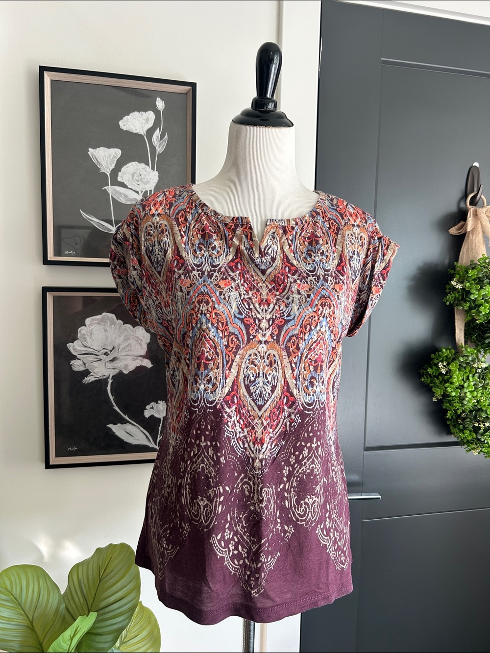 Beautiful M Paisley Print Short Sleeve Top - Burgundy blue coral tan